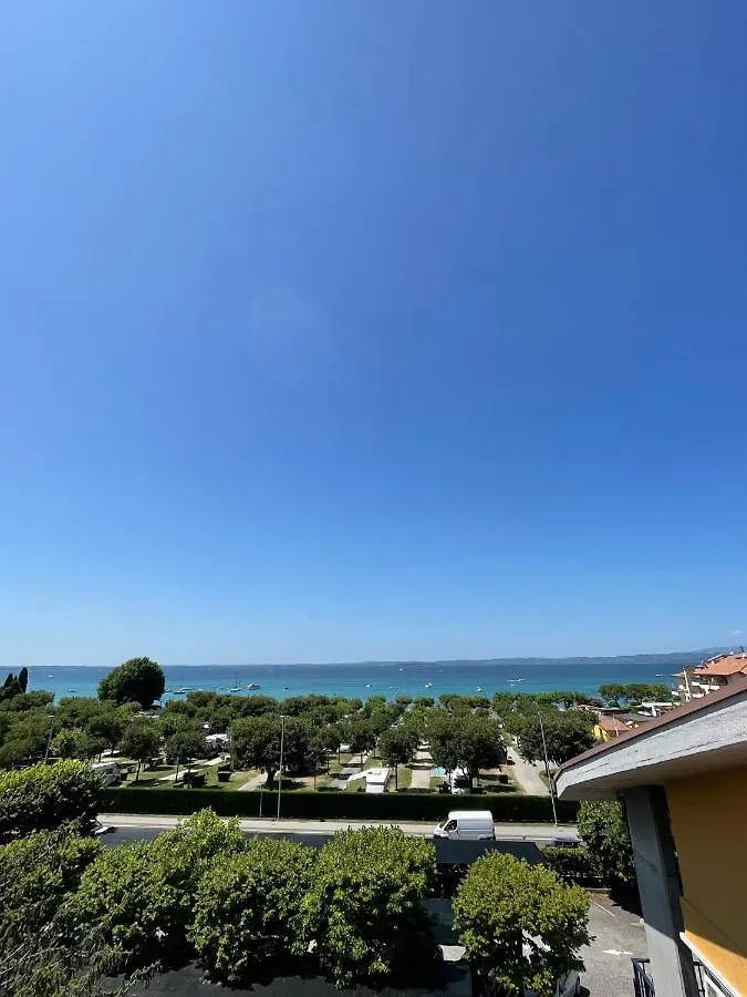 Wohnung Am Gardasee Mit Seeblick No Elevator Bardolino Apartment