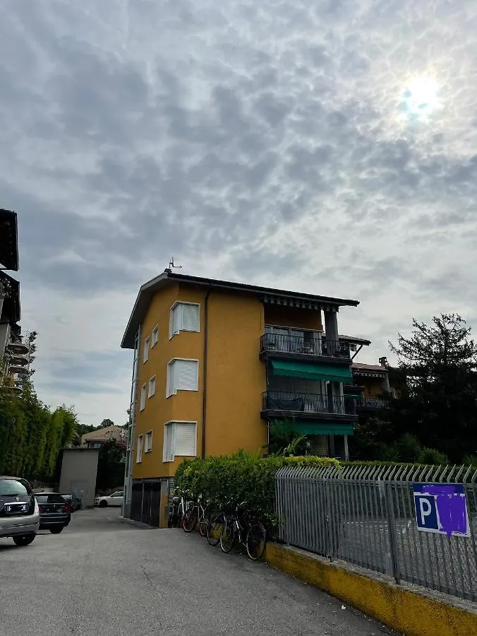Wohnung Am Gardasee Mit Seeblick No Elevator Bardolino Apartment